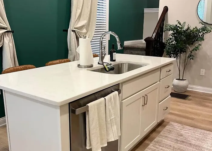 The Haven "jewel" Townhome In Columbus, Ohio Holiday home